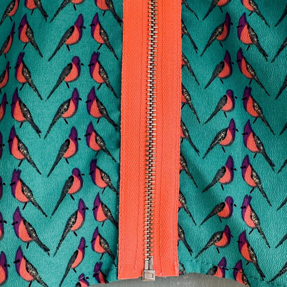 B Jewel Turquoise Scoop Neck Bird Print Tank Top Orange Trim Zipper Back Large - Picture 7 of 12